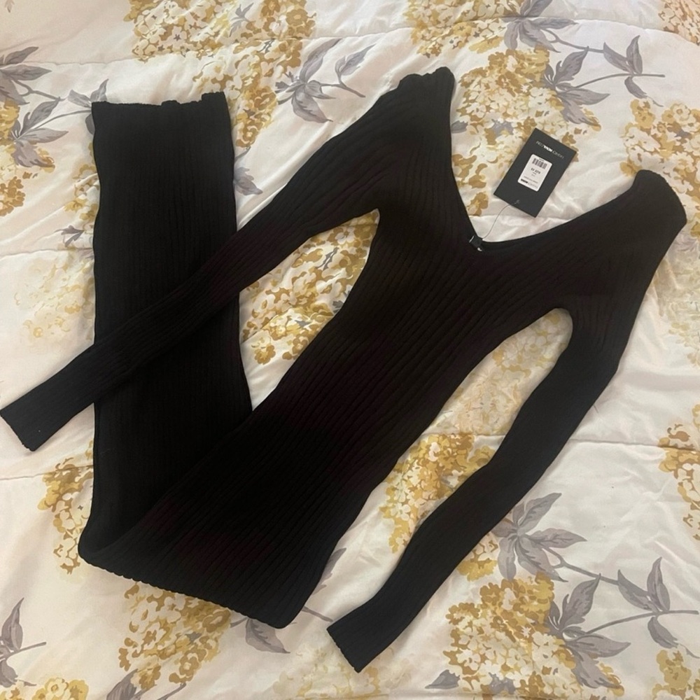 Elegant Black Ribbed Knit Dress XS